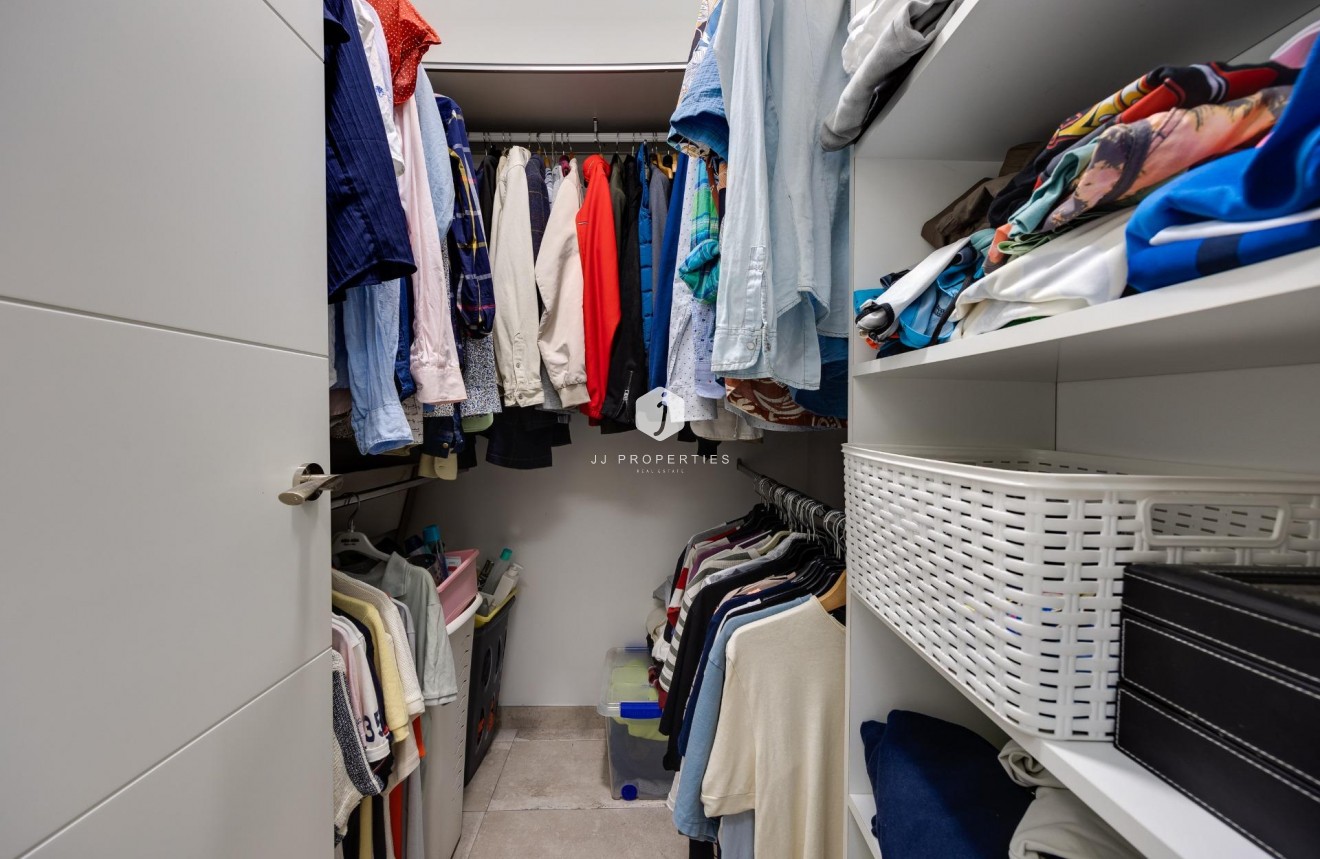 Tweedehands - Chalet -
Torrevieja - Centro