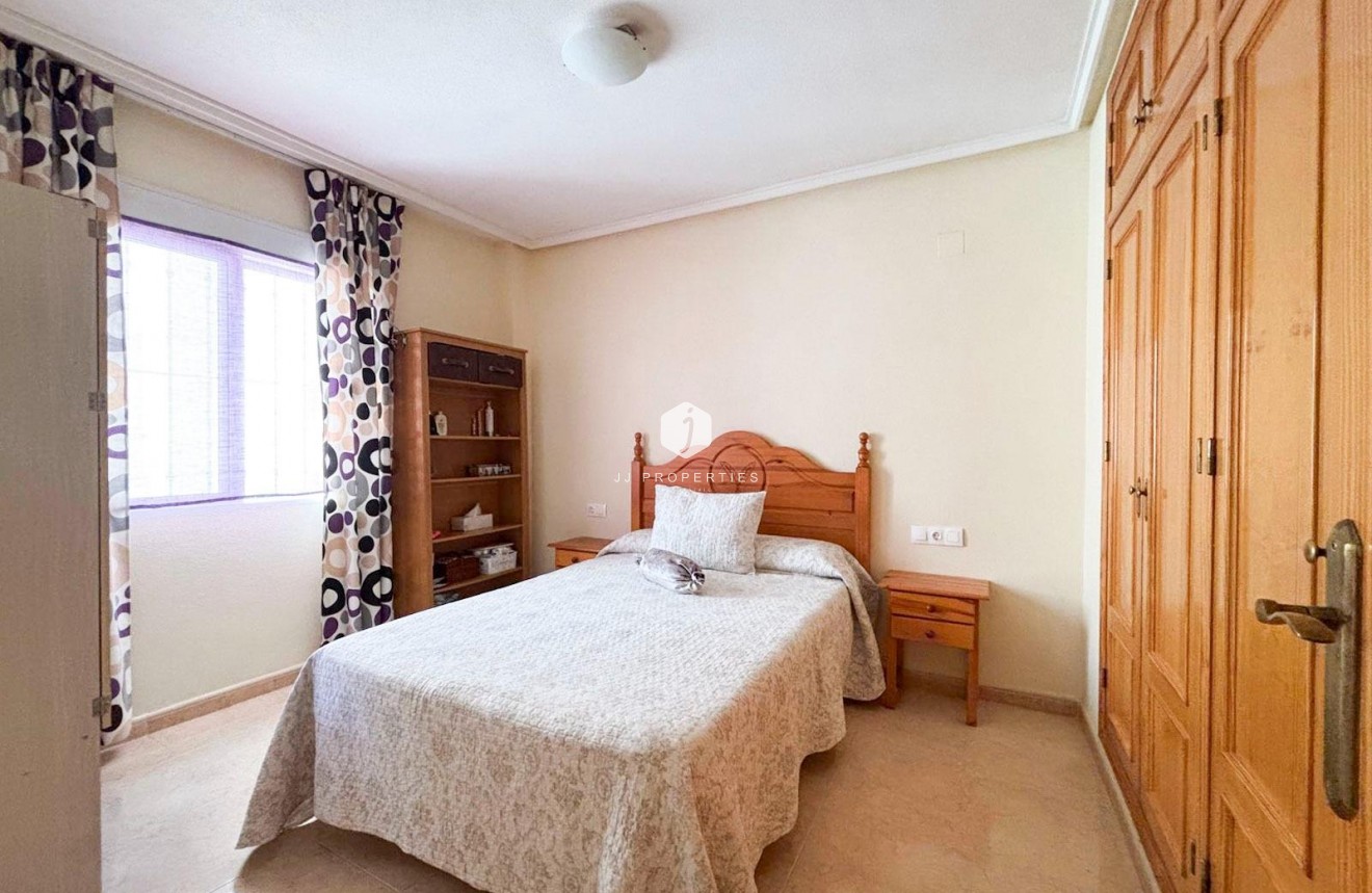 Aus zweiter Hand - Wohnung -
Torrevieja - Centro