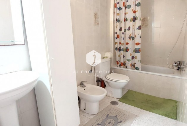 Segunda mano - Apartamento / piso -
Torrevieja - Estacion de autobuses