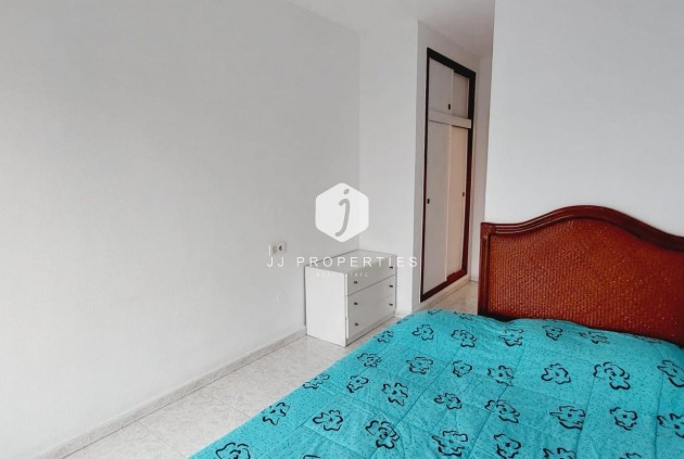 Segunda mano - Apartamento / piso -
Torrevieja - Estacion de autobuses