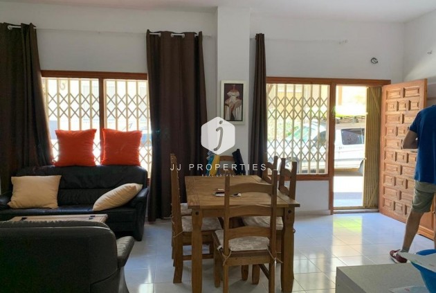 Segunda mano - Apartamento / piso -
Torrevieja - Playa de los Locos