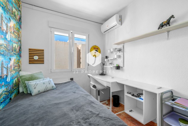 Segunda mano - Apartamento / piso -
Torrevieja - Costa Blanca