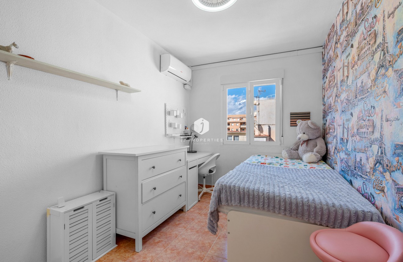 Segunda mano - Apartamento / piso -
Torrevieja - Costa Blanca