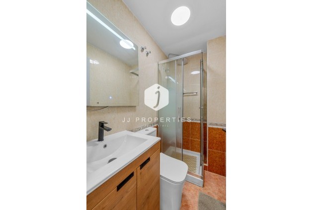 Segunda mano - Apartamento / piso -
Torrevieja - Costa Blanca