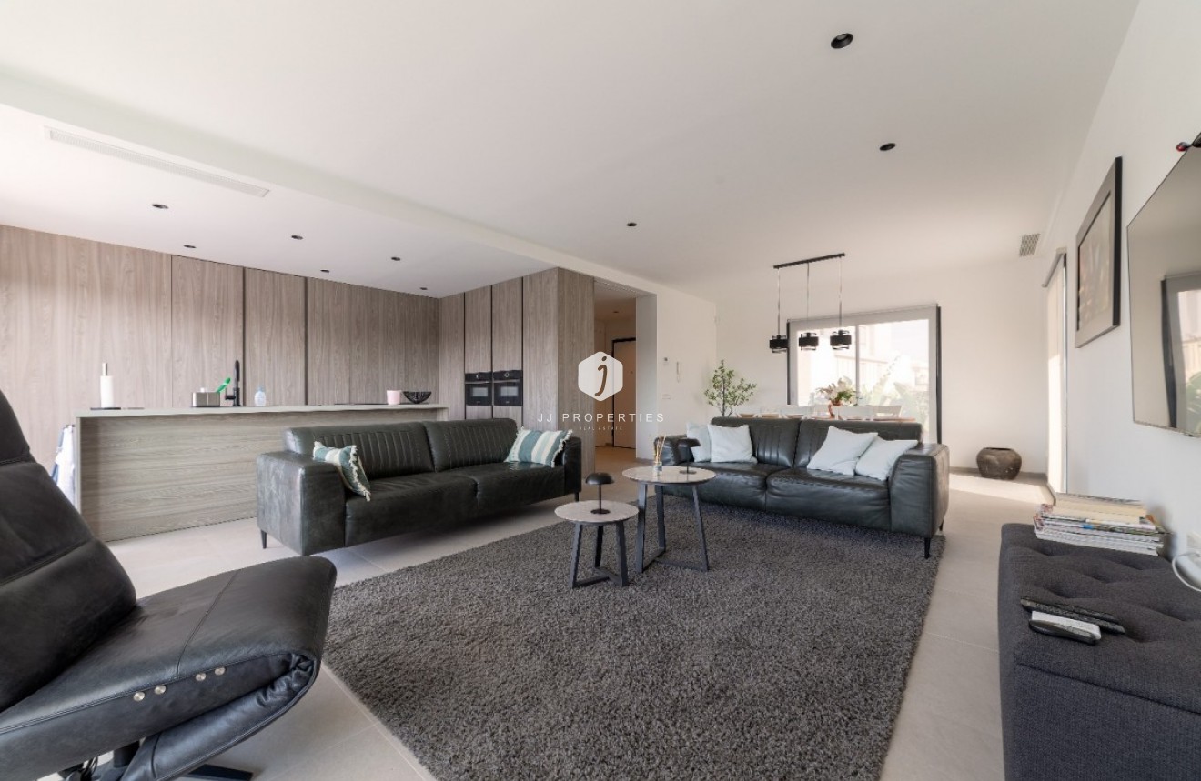 Segunda mano - Villa -
Los Montesinos - Costa Blanca