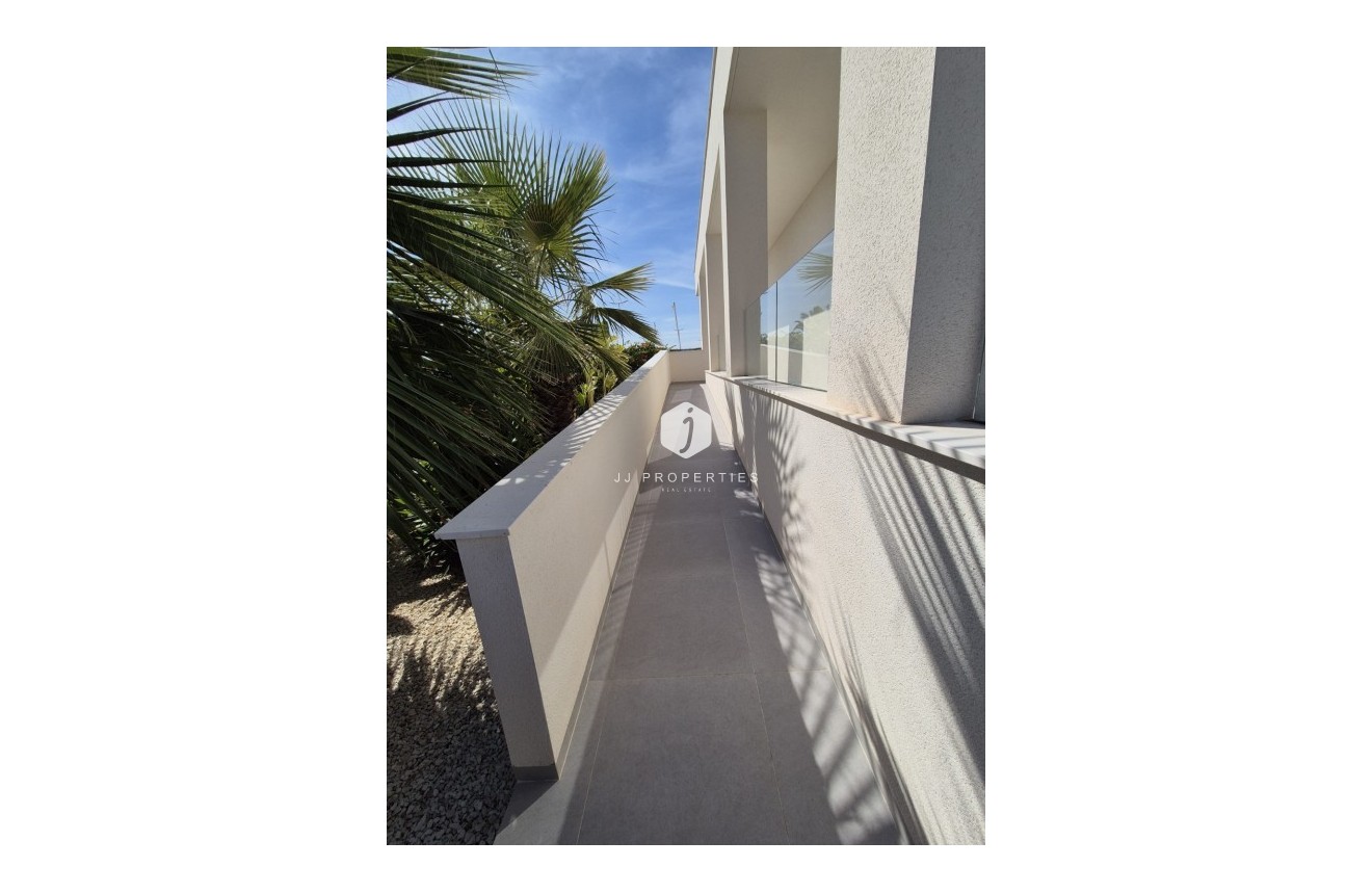 Segunda mano - Villa -
Los Montesinos - Costa Blanca