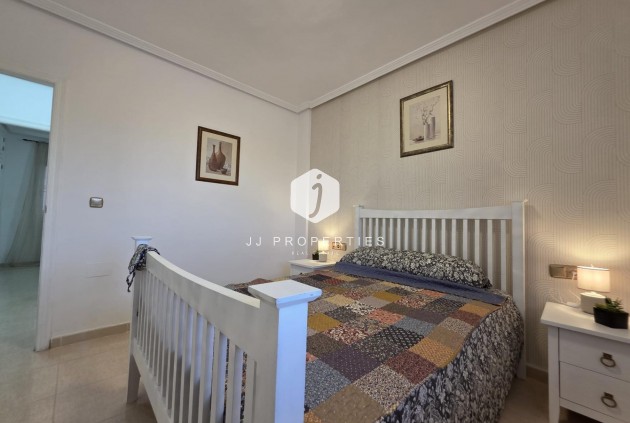 Z drugiej ręki - Mieszkanie w bloku -
Orihuela Costa - Lomas De Cabo Roig-los Dolses