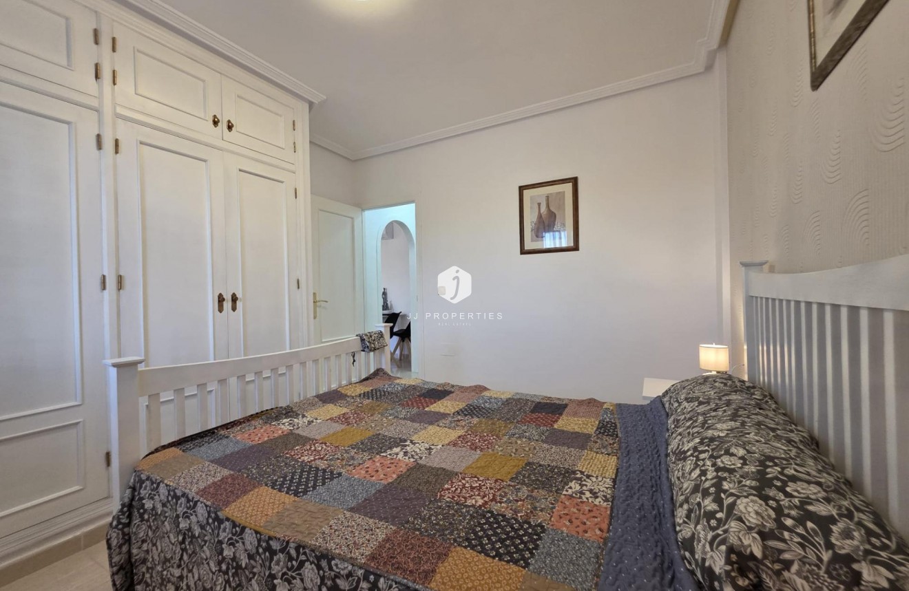 Z drugiej ręki - Mieszkanie w bloku -
Orihuela Costa - Lomas De Cabo Roig-los Dolses