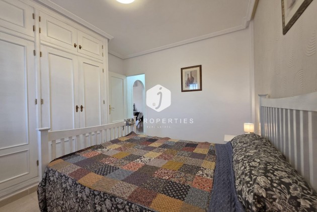 Z drugiej ręki - Mieszkanie w bloku -
Orihuela Costa - Lomas De Cabo Roig-los Dolses