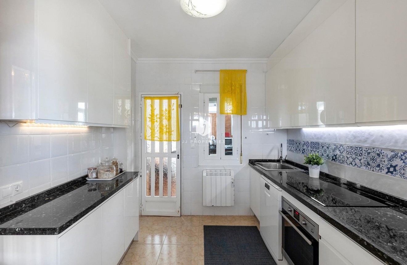 Segunda mano - Villa -
Torrevieja - Los Balcones - Los Altos del Edén