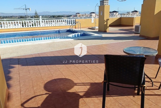 Z drugiej ręki - Mieszkanie w bloku -
Formentera del Segura