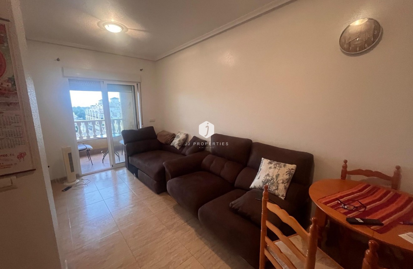 Z drugiej ręki - Mieszkanie w bloku -
Formentera del Segura