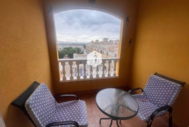 Z drugiej ręki - Mieszkanie w bloku -
Formentera del Segura