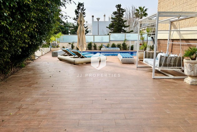 Segunda mano - Villa -
Torrevieja - Costa Blanca