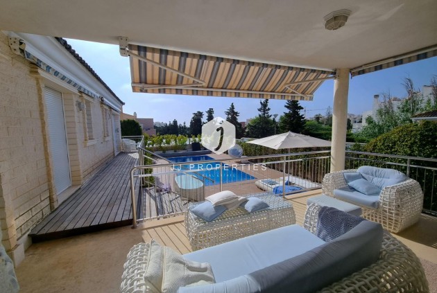 Segunda mano - Villa -
Torrevieja - Costa Blanca