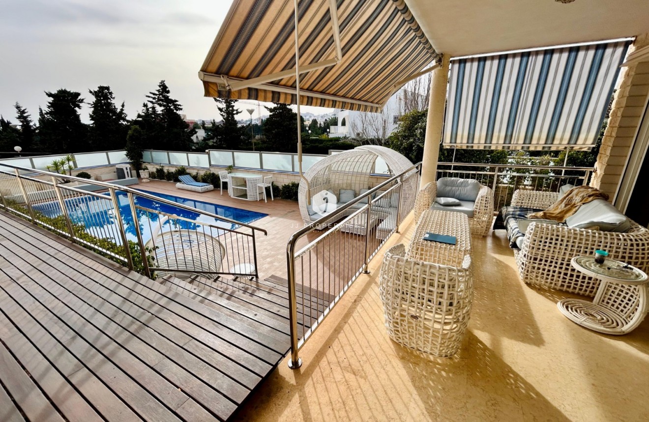 Segunda mano - Villa -
Torrevieja - Costa Blanca