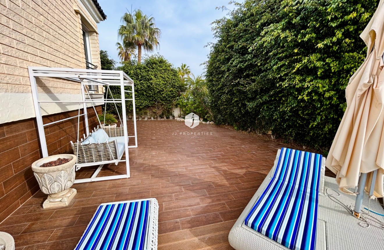 Segunda mano - Villa -
Torrevieja - Costa Blanca