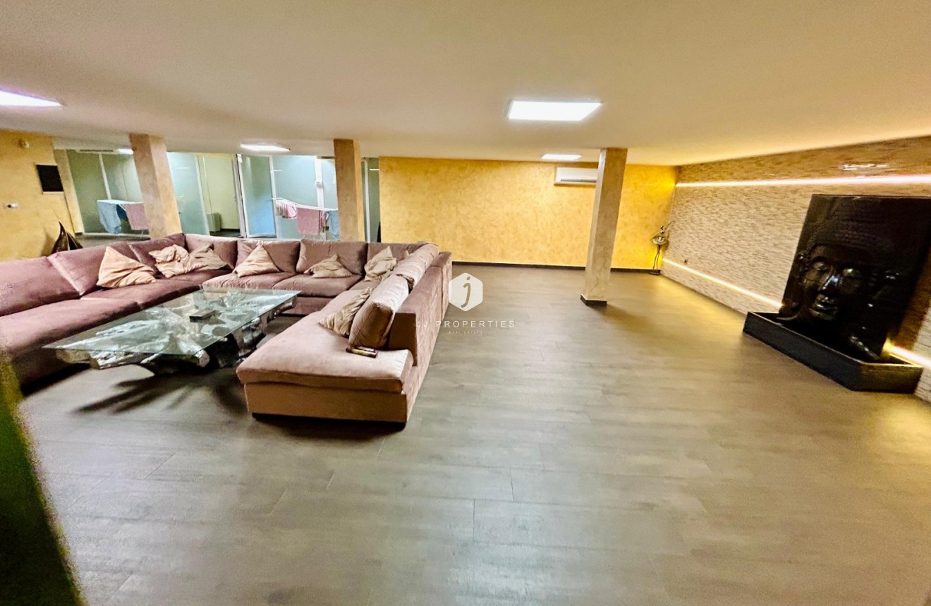 Segunda mano - Villa -
Torrevieja - Costa Blanca