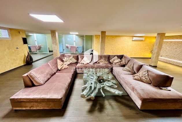 Segunda mano - Villa -
Torrevieja - Costa Blanca