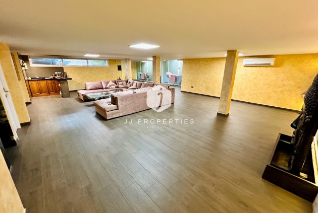 Segunda mano - Villa -
Torrevieja - Costa Blanca