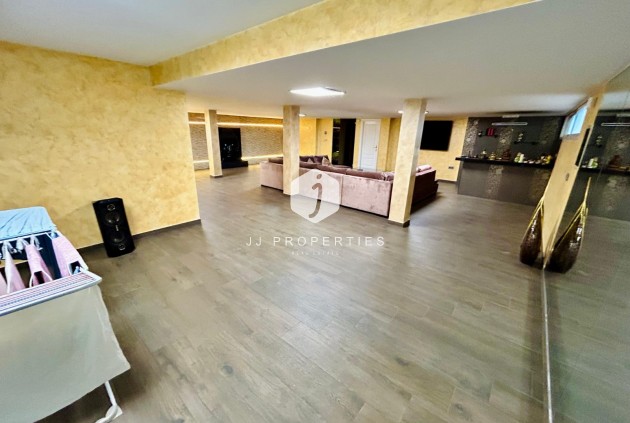 Segunda mano - Villa -
Torrevieja - Costa Blanca