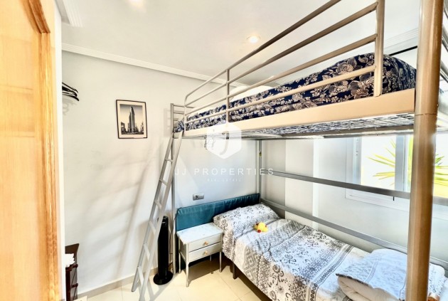 Segunda mano - Ático -
Torrevieja - Centro