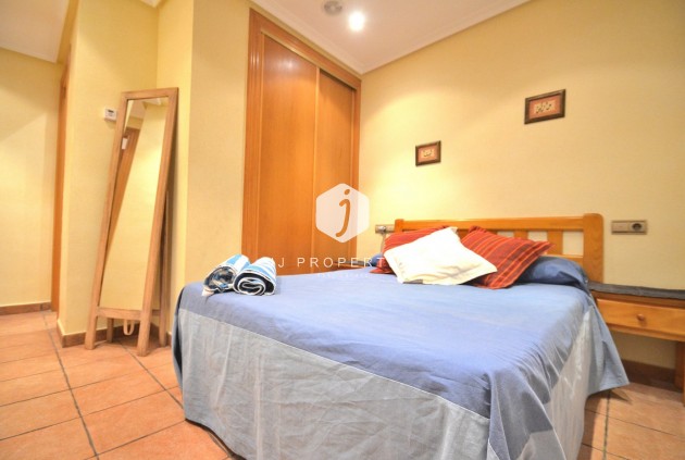 Segunda mano - Ático -
Torrevieja - Playa del Cura