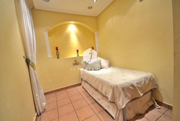 Segunda mano - Ático -
Torrevieja - Playa del Cura