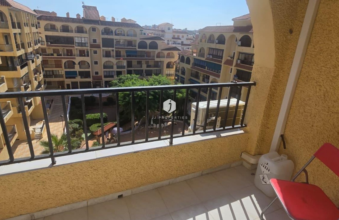Resale - Penthouse -
Torrevieja - La Mata
