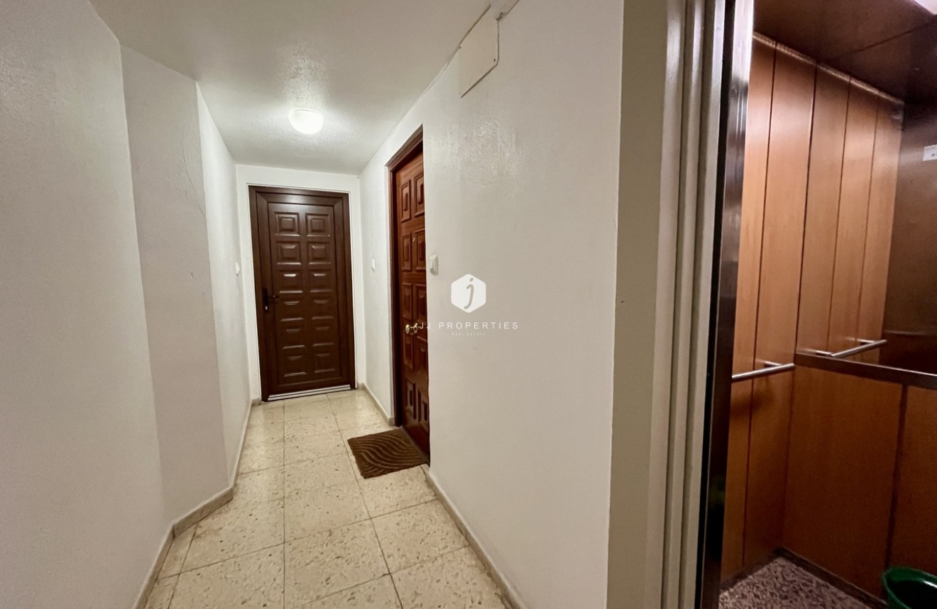 Segunda mano - Apartamento / piso -
Almoradí - Inland