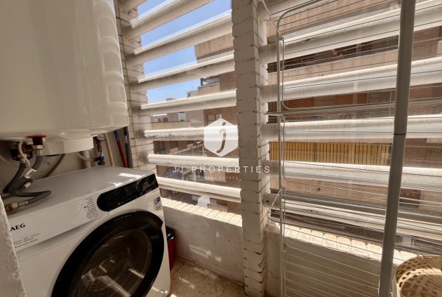 Segunda mano - Apartamento / piso -
Almoradí - Inland