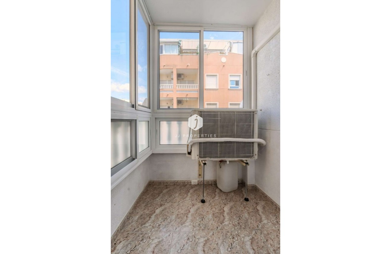 Segunda mano - Apartamento / piso -
Torrevieja - Costa Blanca