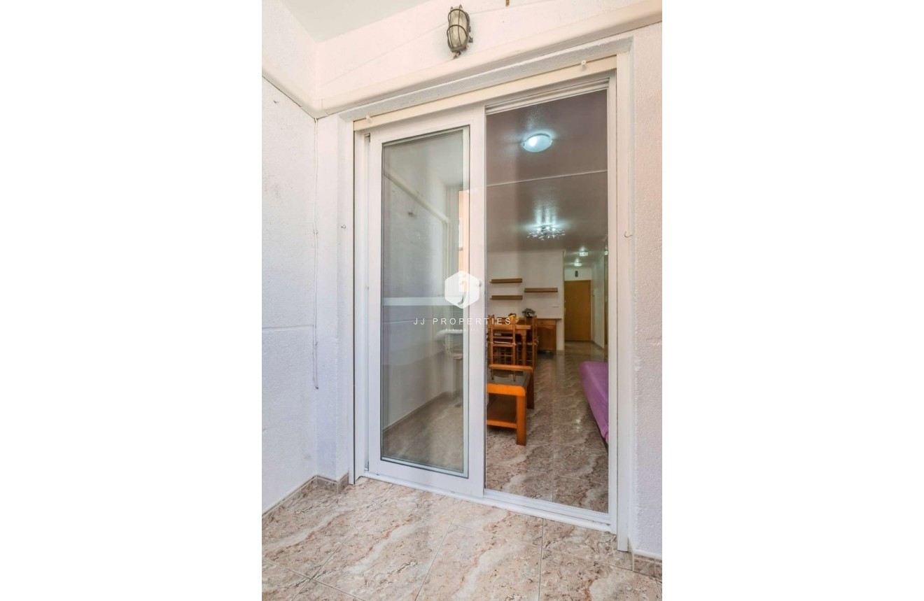 Segunda mano - Apartamento / piso -
Torrevieja - Costa Blanca