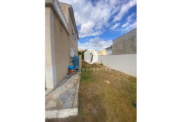 Aus zweiter Hand - Villa -
Los Balcones - Costa Blanca