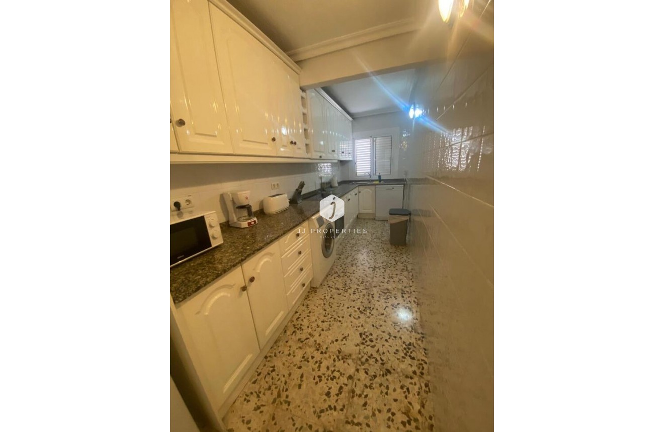 Aus zweiter Hand - Villa -
Los Balcones - Costa Blanca