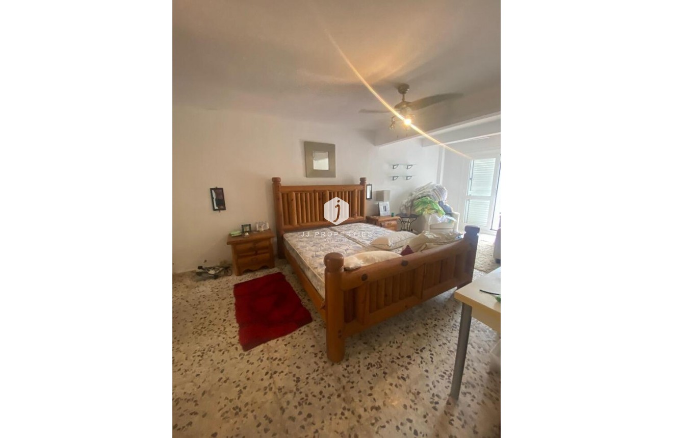 Aus zweiter Hand - Villa -
Los Balcones - Costa Blanca