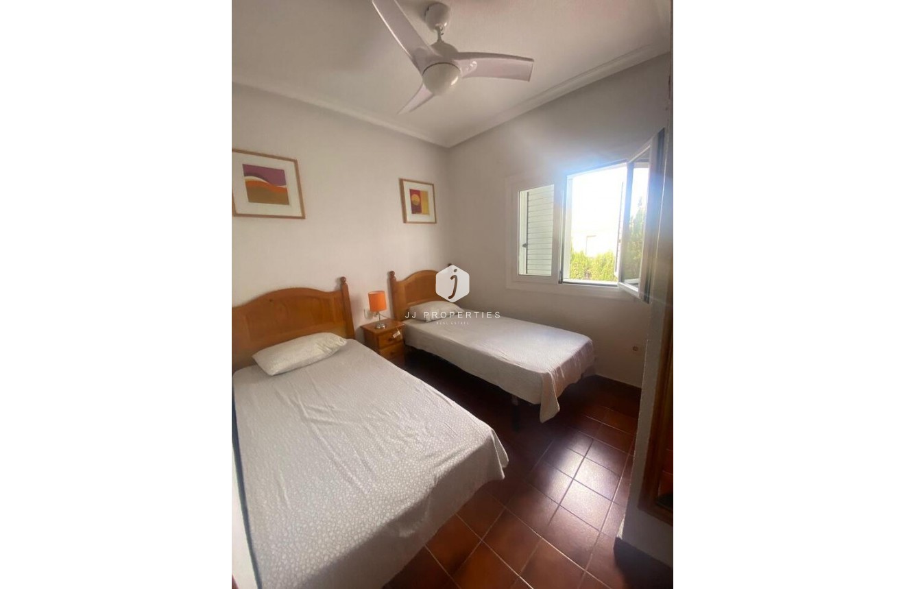 Aus zweiter Hand - Villa -
Los Balcones - Costa Blanca