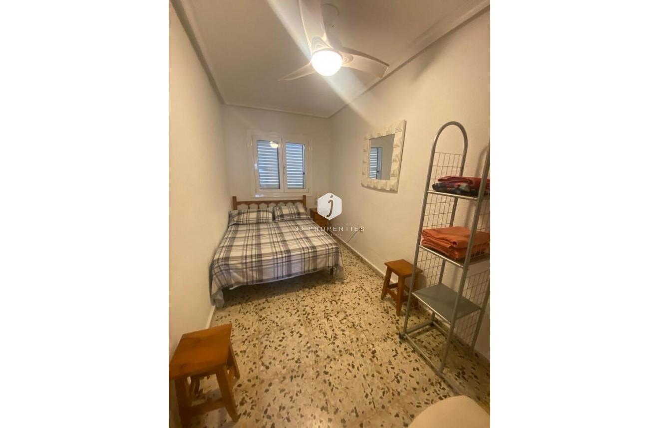 Aus zweiter Hand - Villa -
Los Balcones - Costa Blanca