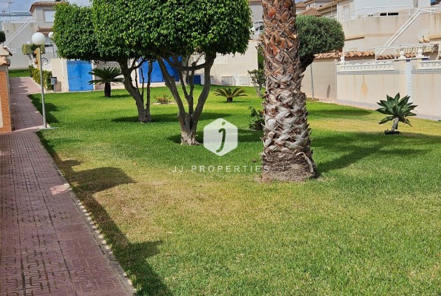 Segunda mano - Chalet -
Torrevieja - Los Balcones - Los Altos del Edén