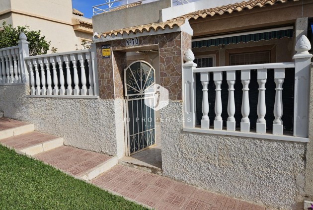 Segunda mano - Chalet -
Torrevieja - Los Balcones - Los Altos del Edén