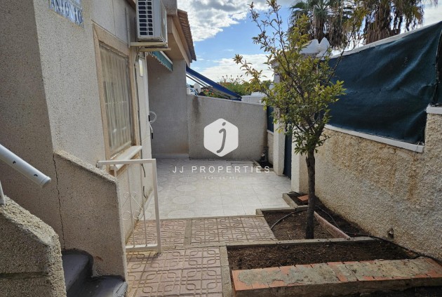 Segunda mano - Chalet -
Torrevieja - Los Balcones - Los Altos del Edén