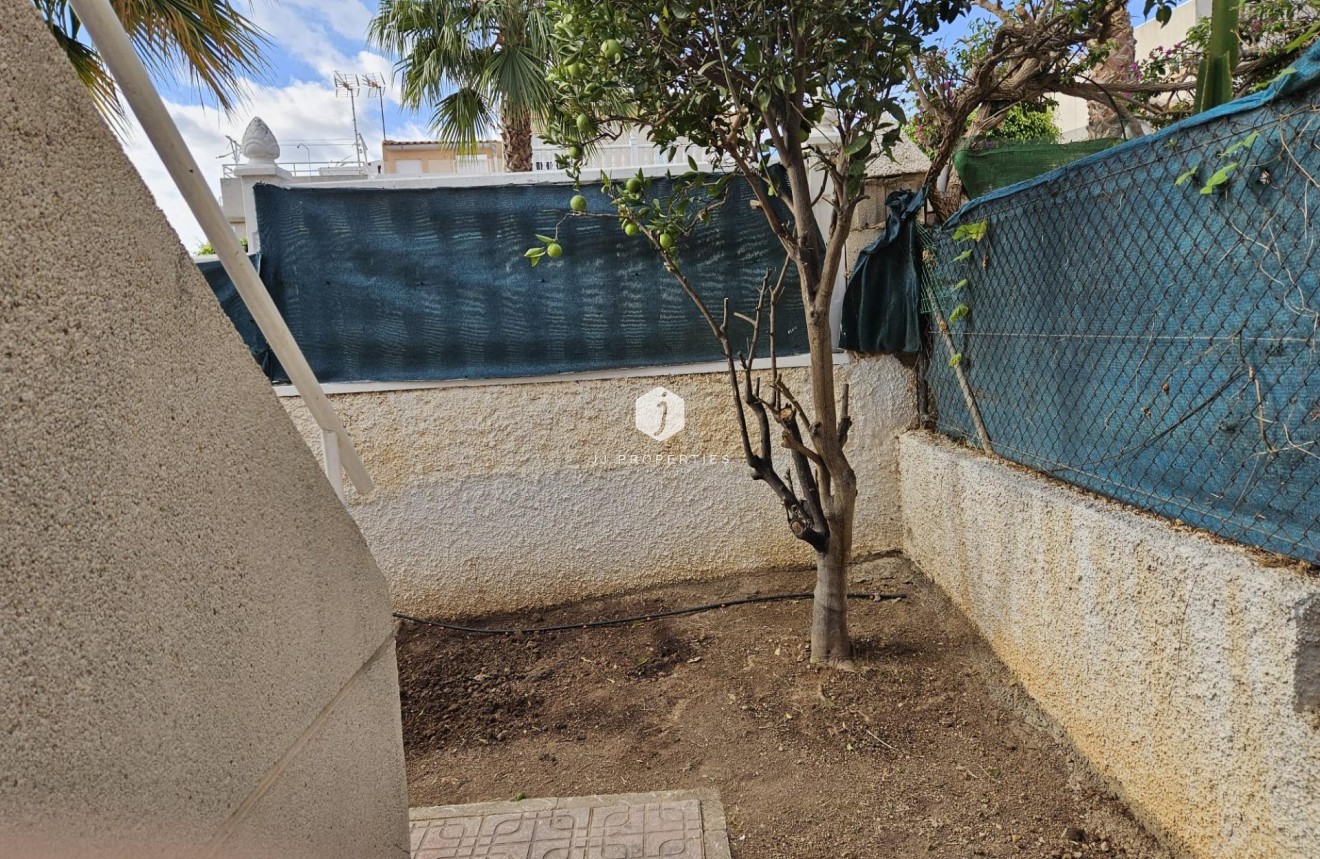 Segunda mano - Chalet -
Torrevieja - Los Balcones - Los Altos del Edén