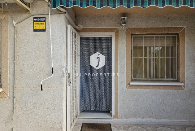 Segunda mano - Chalet -
Torrevieja - Los Balcones - Los Altos del Edén