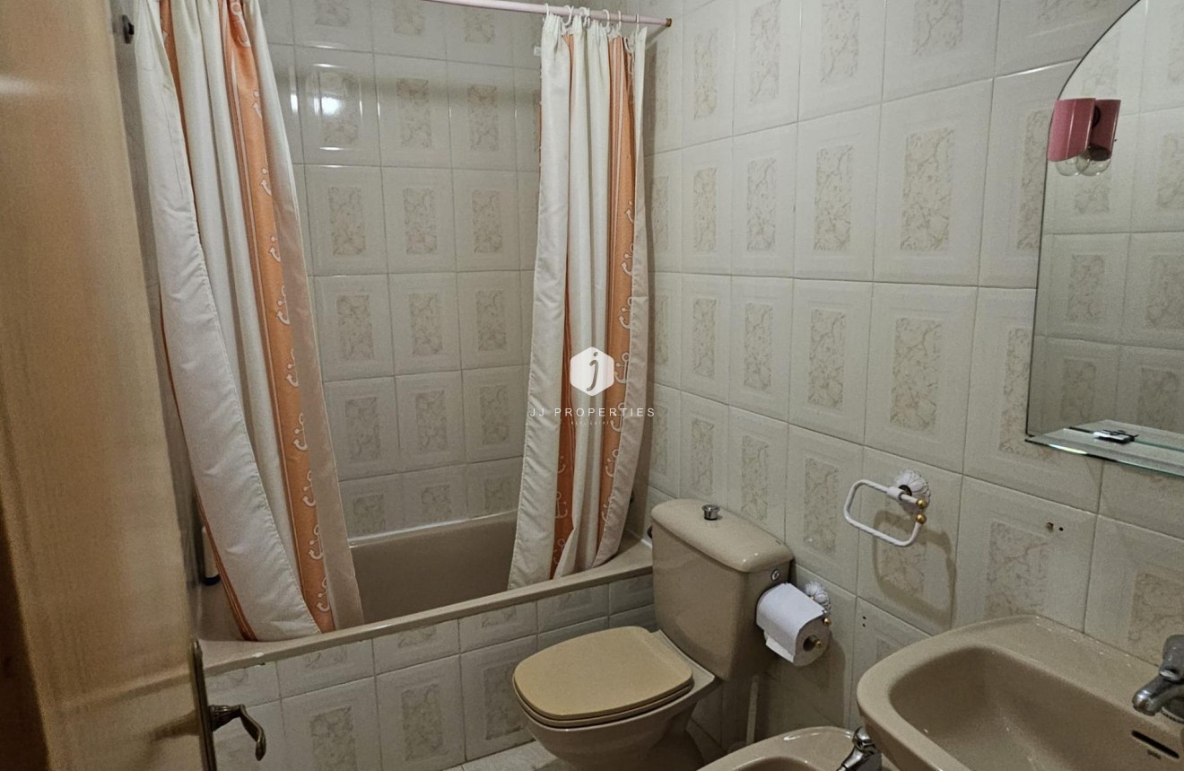 Segunda mano - Chalet -
Torrevieja - Los Balcones - Los Altos del Edén