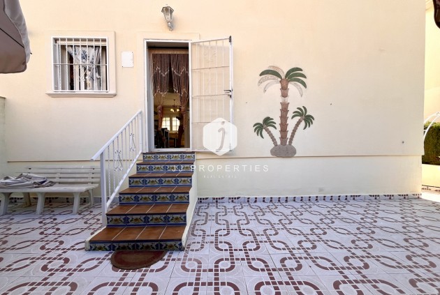 Segunda mano - Apartamento / piso -
Playa Flamenca - Costa Blanca