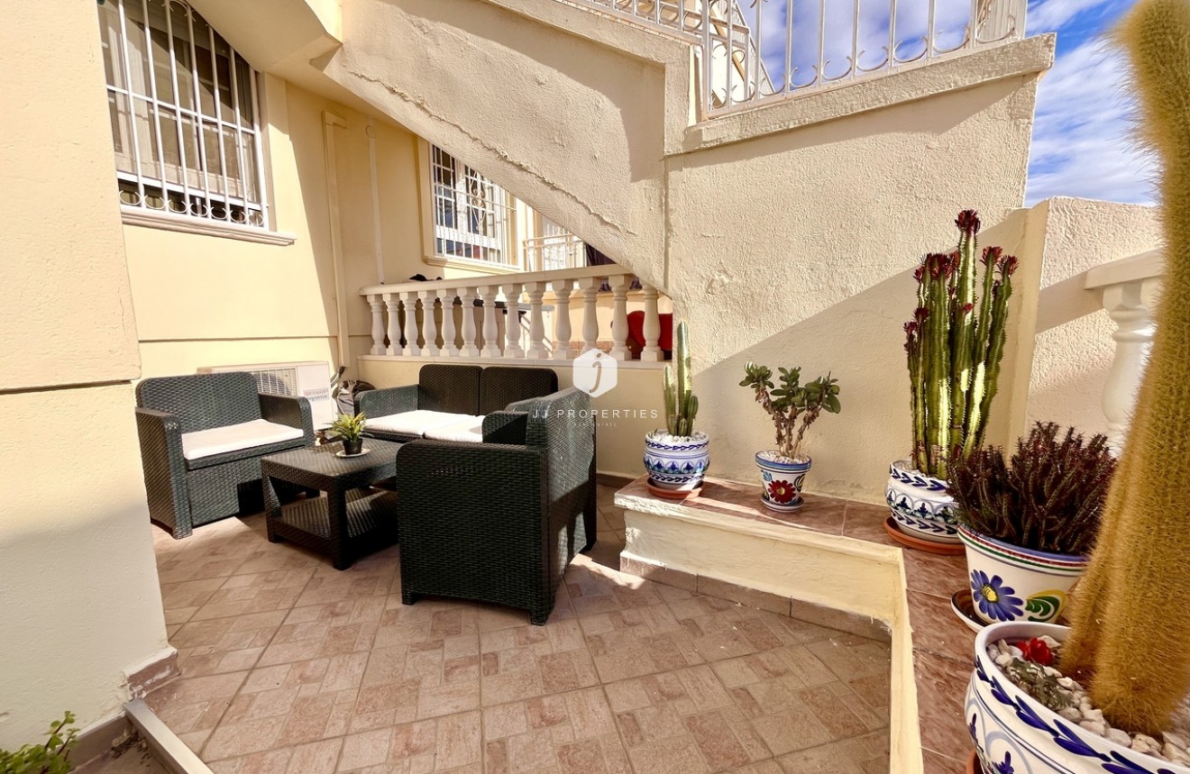 Segunda mano - Apartamento / piso -
Playa Flamenca - Costa Blanca