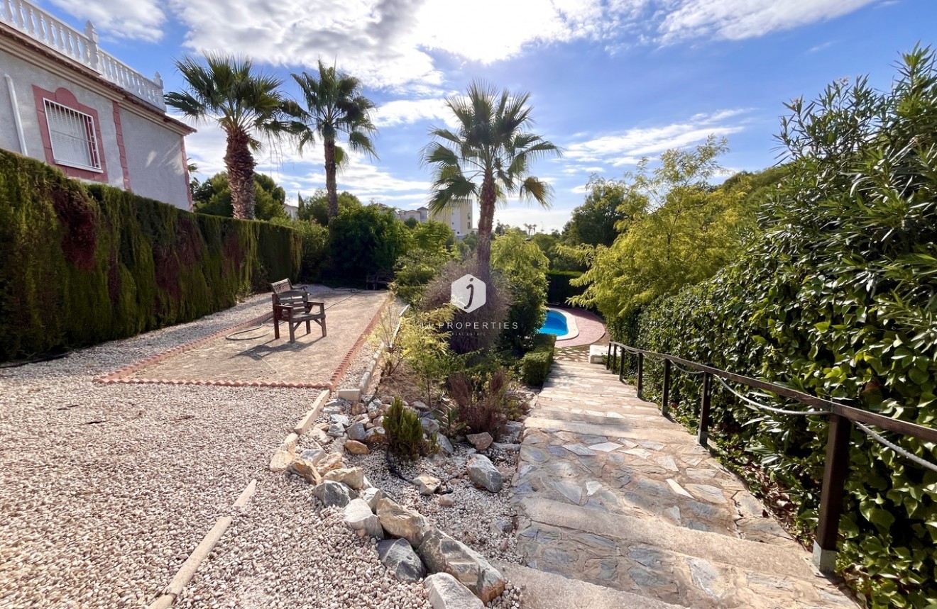 Segunda mano - Apartamento / piso -
Playa Flamenca - Costa Blanca