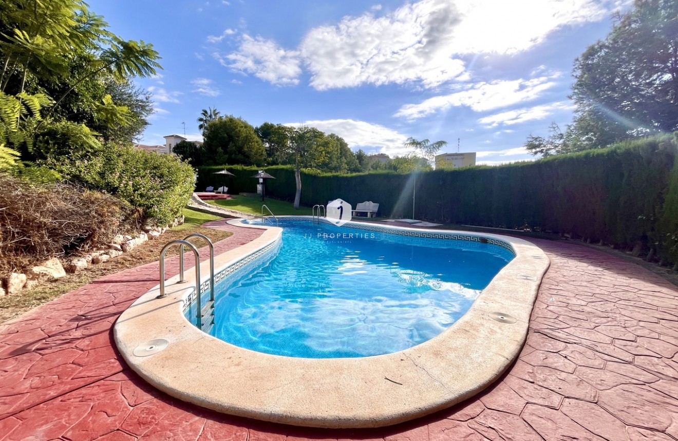 Segunda mano - Apartamento / piso -
Playa Flamenca - Costa Blanca