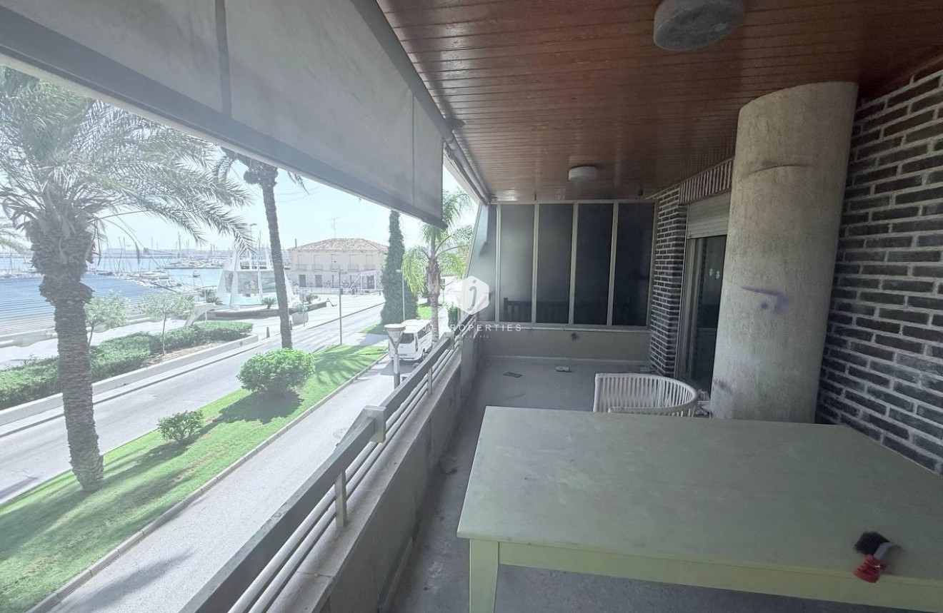 Segunda mano - Apartamento / piso -
Torrevieja - Puerto