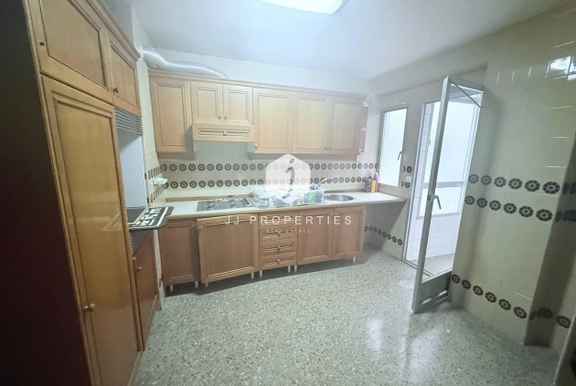 Segunda mano - Apartamento / piso -
Torrevieja - Puerto